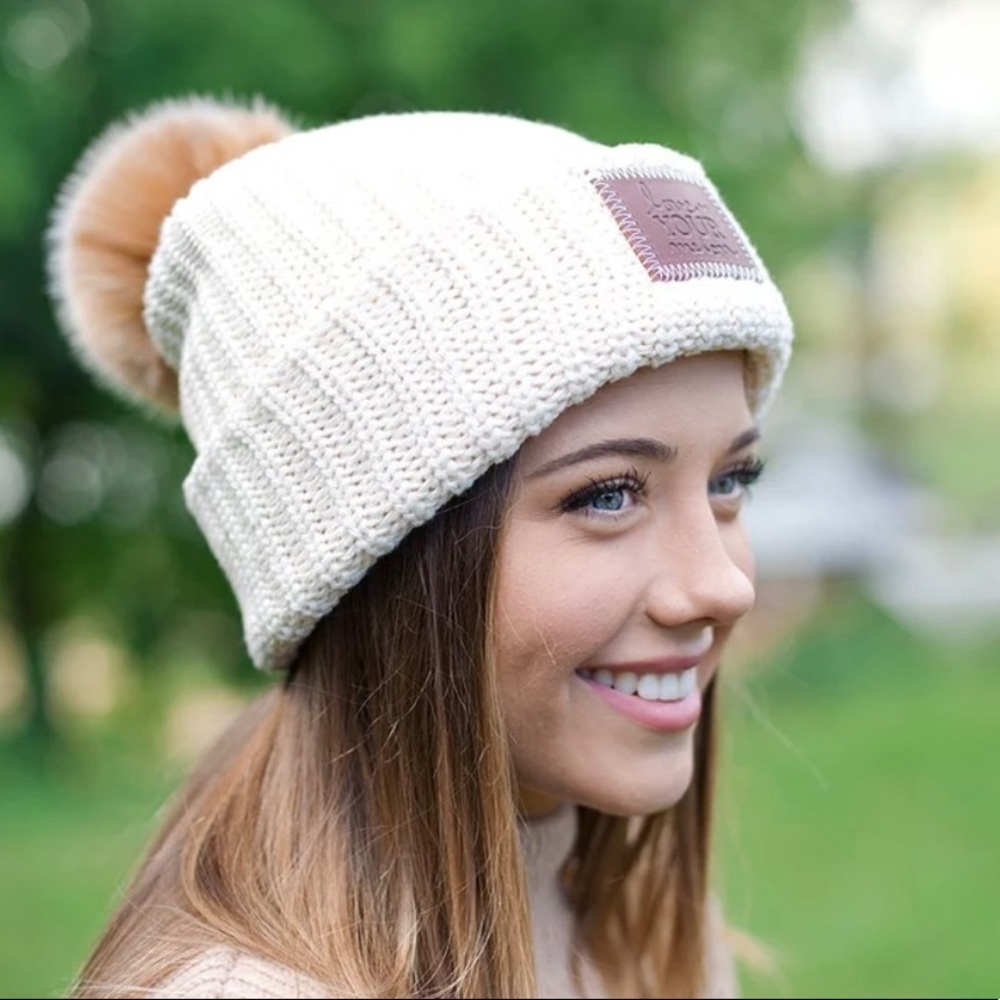 Love Your Melon White Speckled Pom Beanie (Natural Pom)